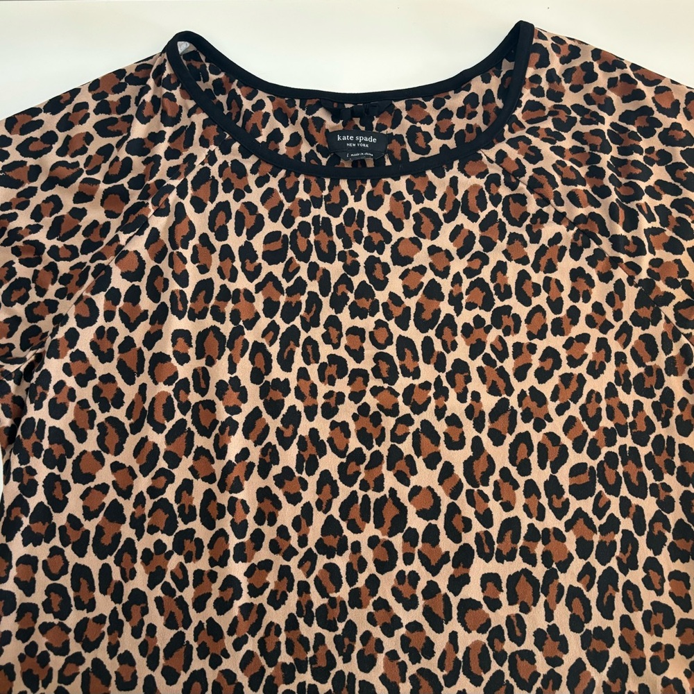 Kate Spade - Super Soft Leopard Print Short Sleeve Top
